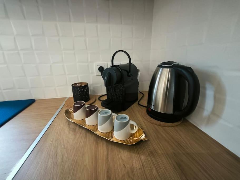 Floral Home 2 - 1St Floor Apt With Private Parking! Athen Exterior foto